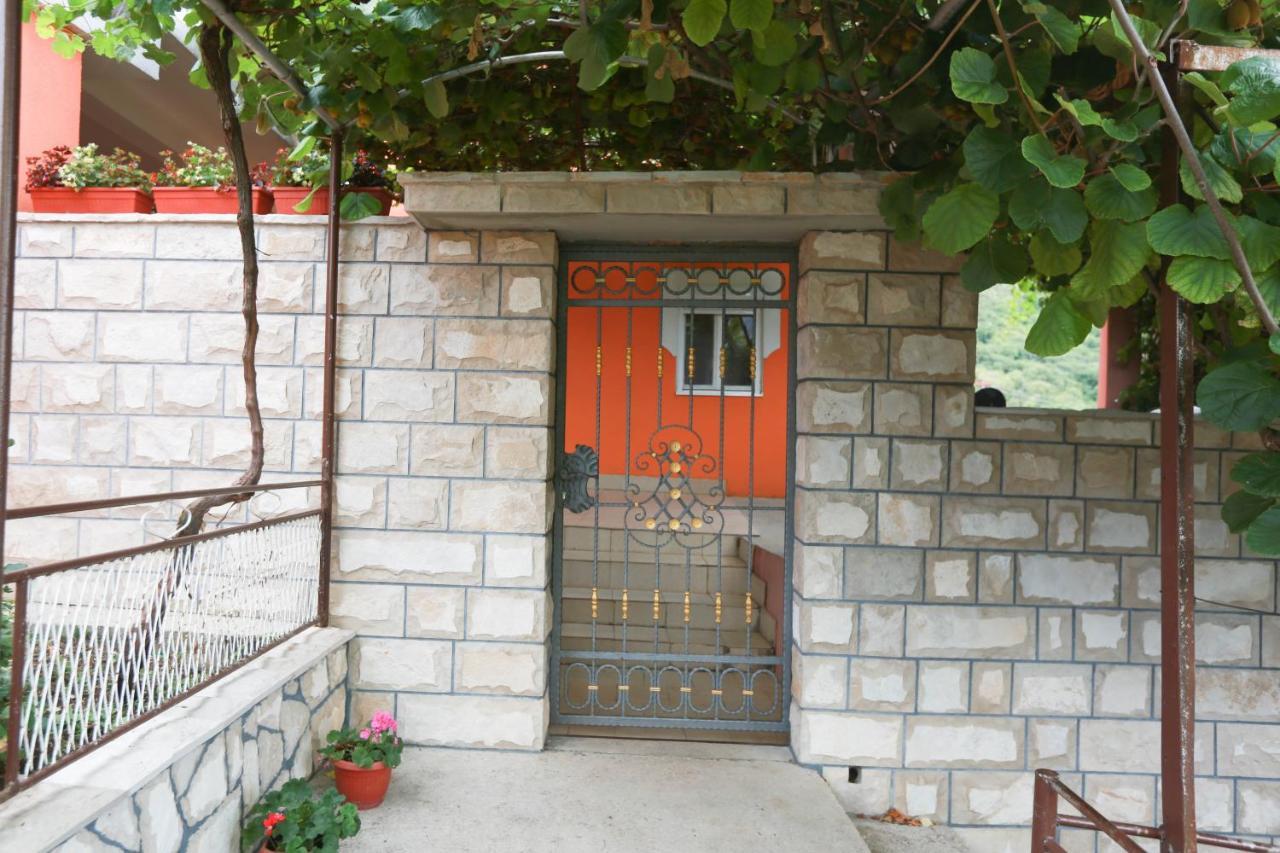 Apartman Vlacic Требинье Экстерьер фото